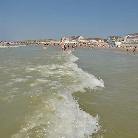 Сasa de vacaciones Maison De Vacances Les Rosiers Fort-Mahon-Plage